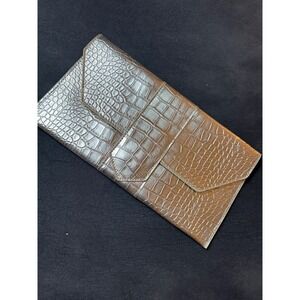 Winters Silver Metallic Crocodile Embossed Envelope Clutch Evening Bag Formal